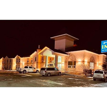 Aurora Park Inn & Suites Dawson Creek Exteriér fotografie